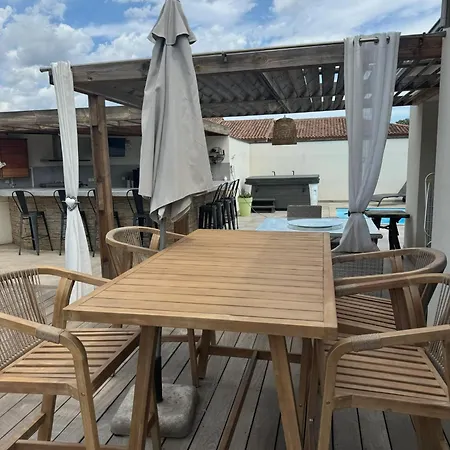 De 3 Avec Piscine Privee Jacuzzi Et Jardin Clos A Vecchio Villa *