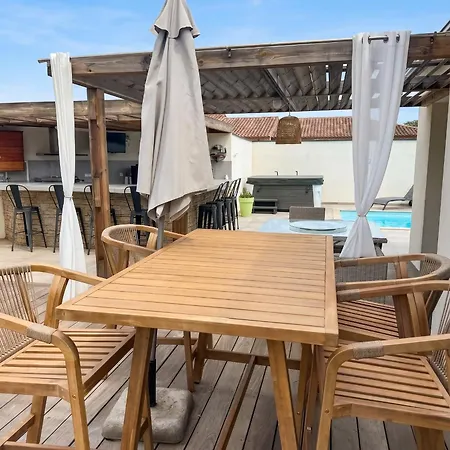 élégante à Porto-vecchio Avec Piscine Privée *