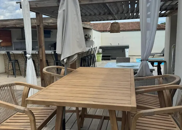 élégante à Porto-vecchio Avec Piscine Privée Villa *
